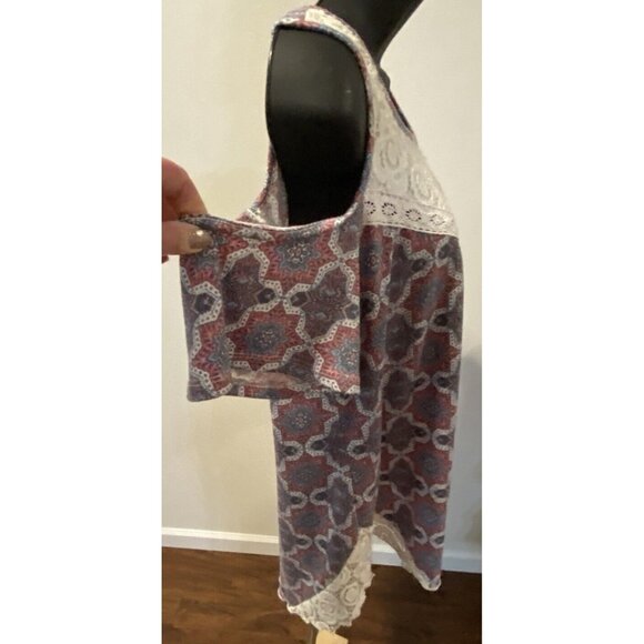 Signature 1 Studio Women Size Small Cold Shoulder Blouse Top Lace Accent - Picture 4 of 10